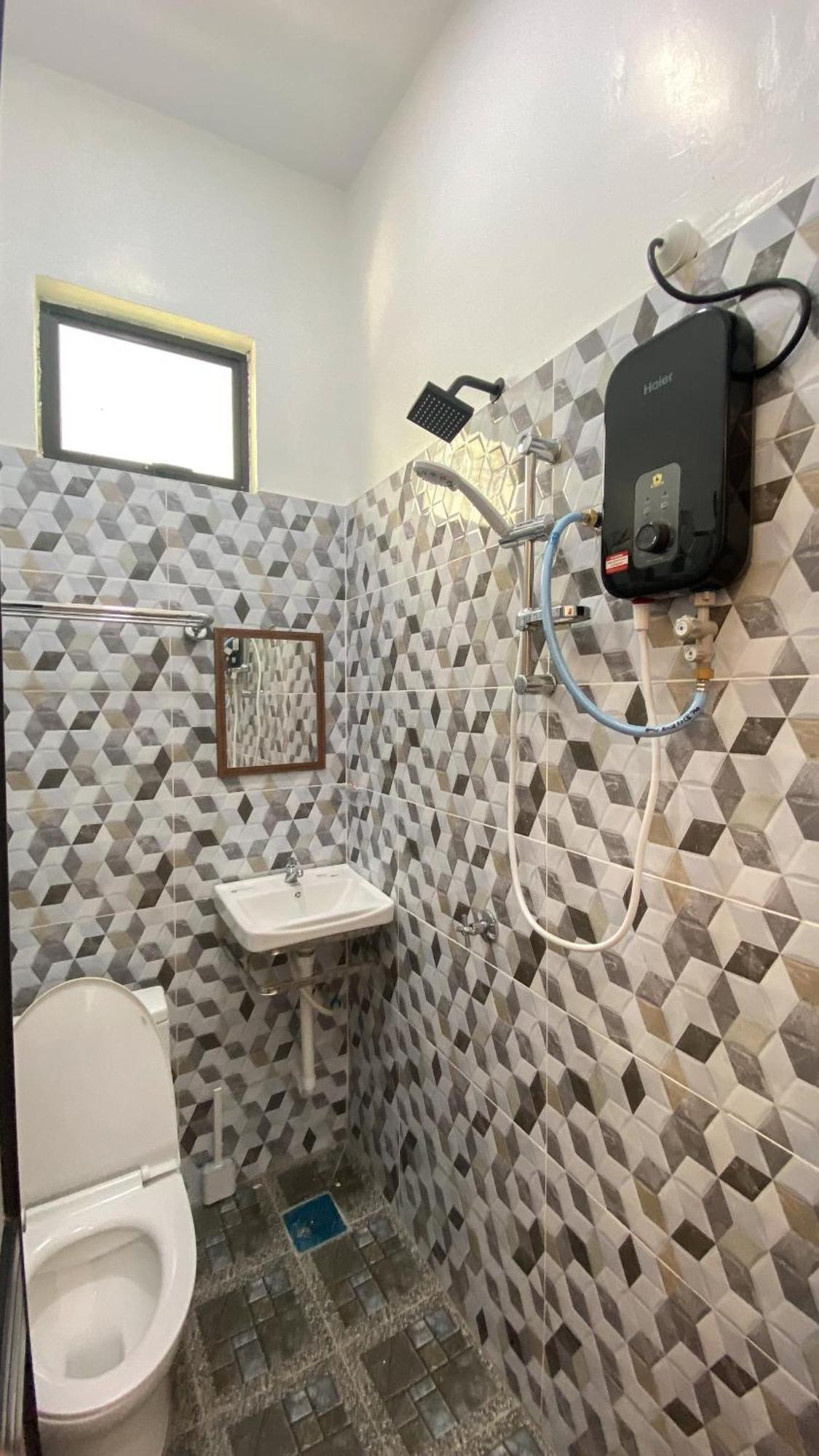 Eleven25 Roomstay دونجون المظهر الخارجي الصورة